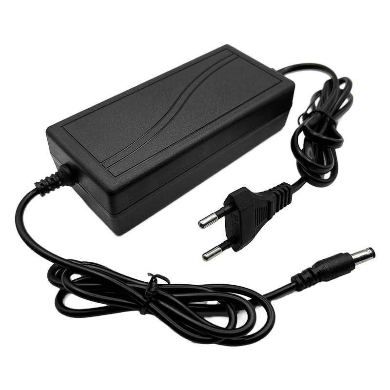 12V 3A настолен захранващ адаптер