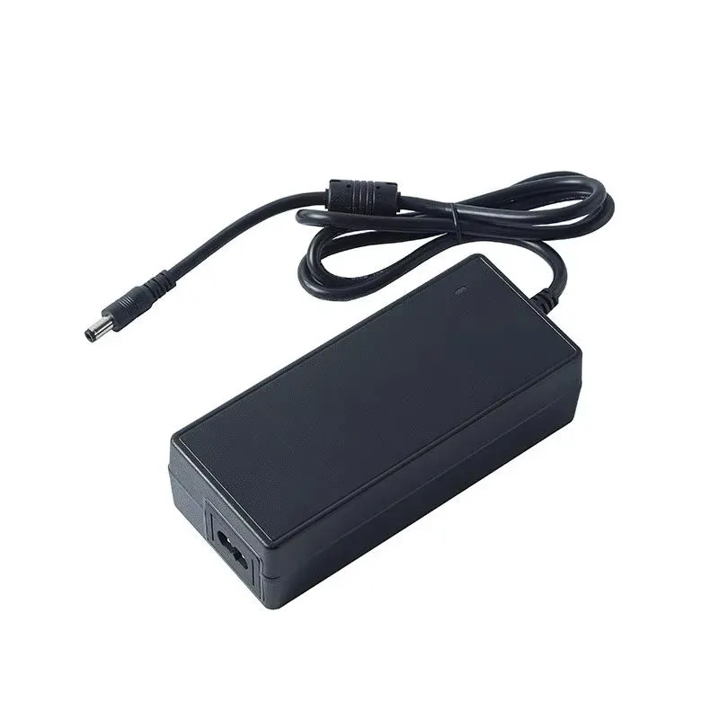 24V 2A настолен AC DC адаптер за захранване
